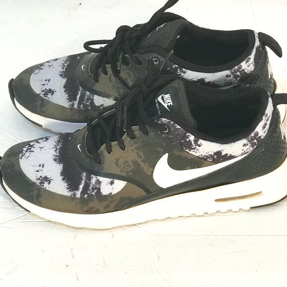 Nike Other - NIKE Air Max Digital Camo Pattern Sneakers Athletic Sport Basketball Shoes
